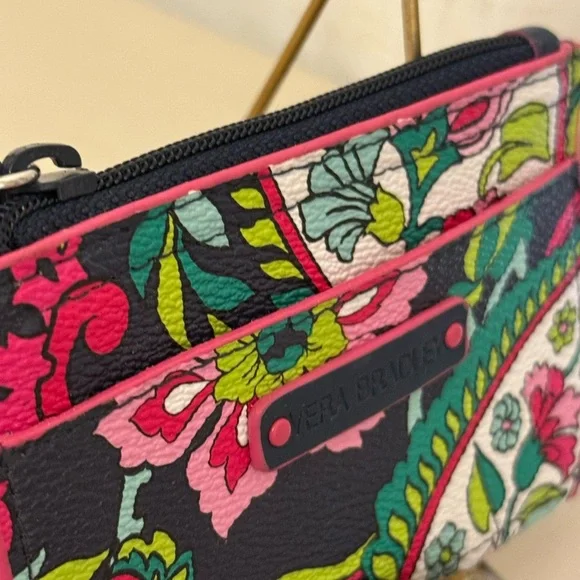 Vera Bradley Petal Paisley Slim Coin Purse Card Wallet - Retired 2014 - Mint! - Picture 3 of 8